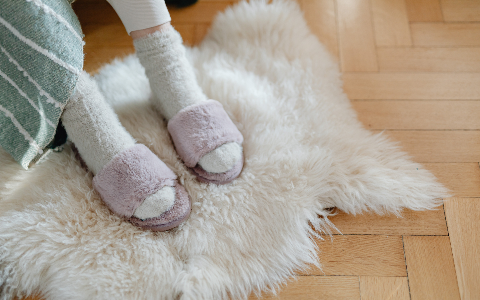 Memory Foam Slippers: The Ultimate Solution for Comfort, Support, and Cozy Home Living