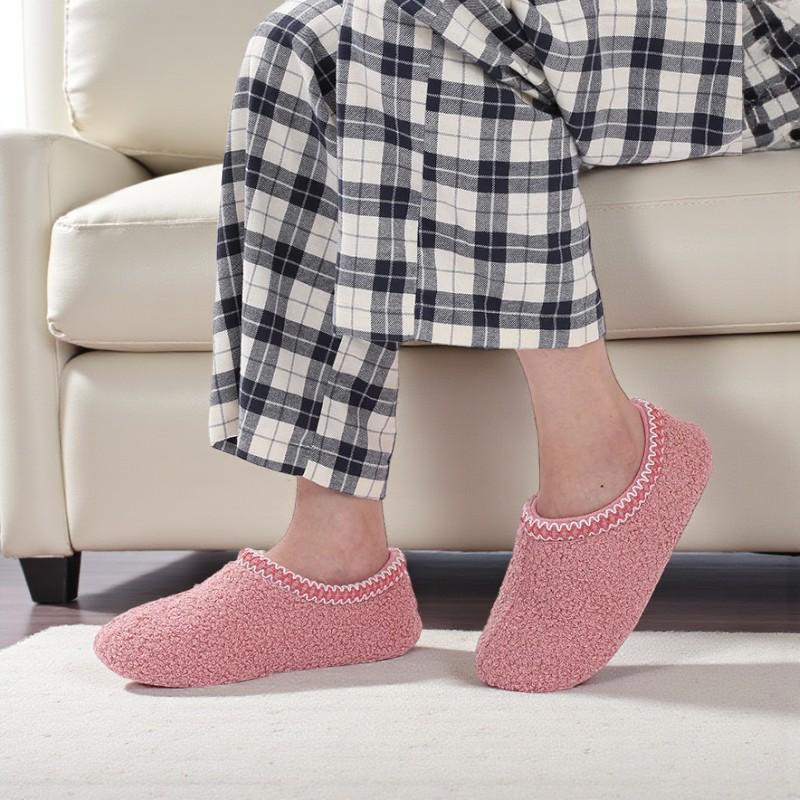 Women’s Teddy-Textured Plush Slippers – Insulated Foam-Cushioned House Shoes with Non-Slip Sole