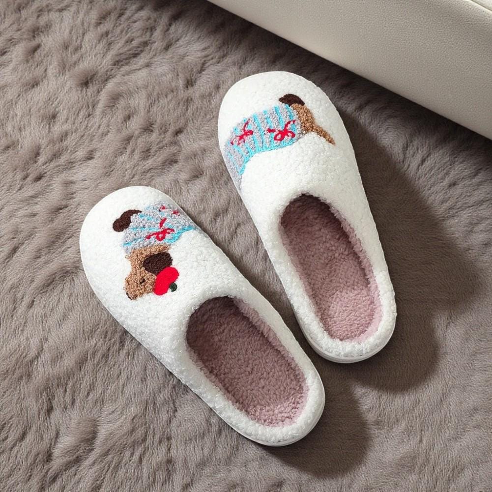 Women’s Soft Dachshund Plush Slippers – Insulated Sausage Dog House Shoes with Non-Slip Sole