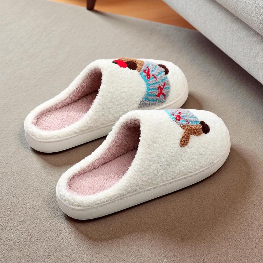 Women’s Soft Dachshund Plush Slippers – Insulated Sausage Dog House Shoes with Non-Slip Sole