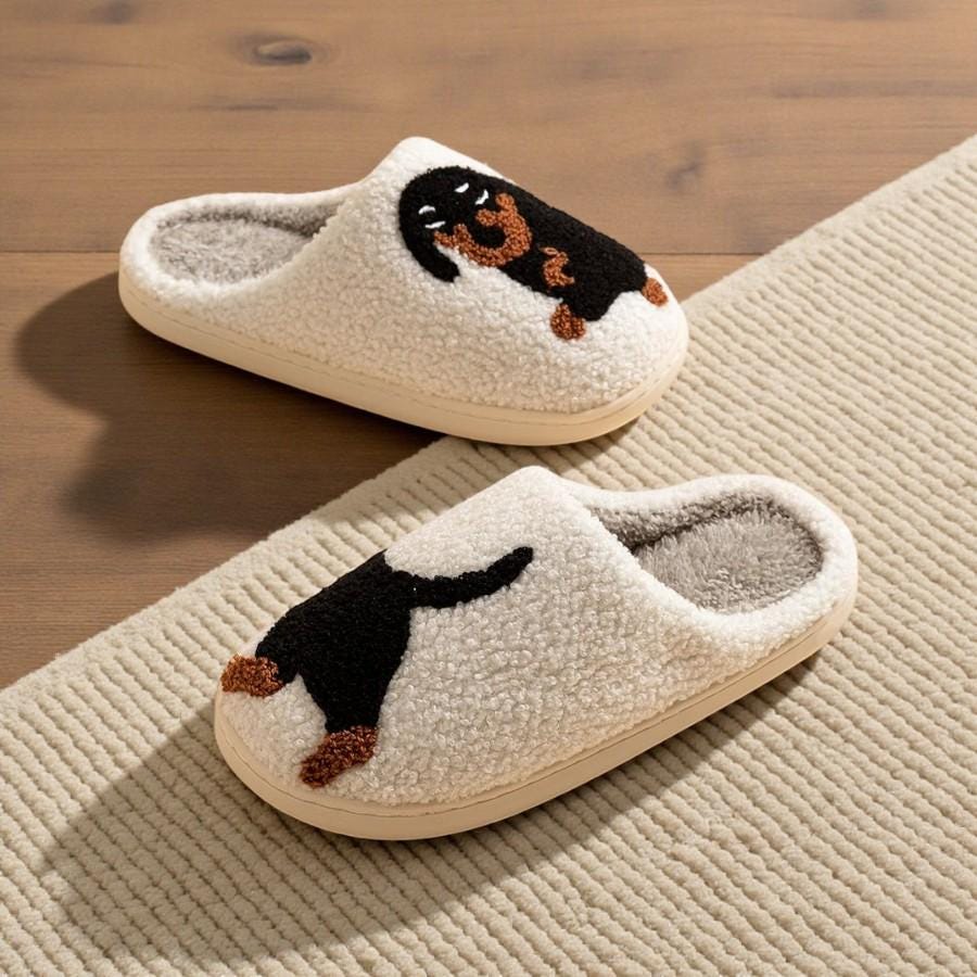 Women’s Embroidered Dachshund Slippers – Premium Thermal Fleece House Shoes with Cushioned Sole